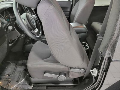 2013 Jeep Wrangler 4WD 2dr Sport