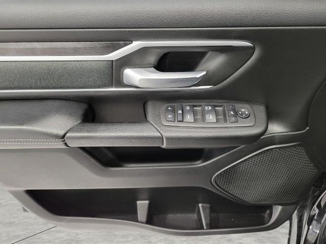 2023 RAM 1500 Lone Star 4x4 Crew Cab 5'7 Box