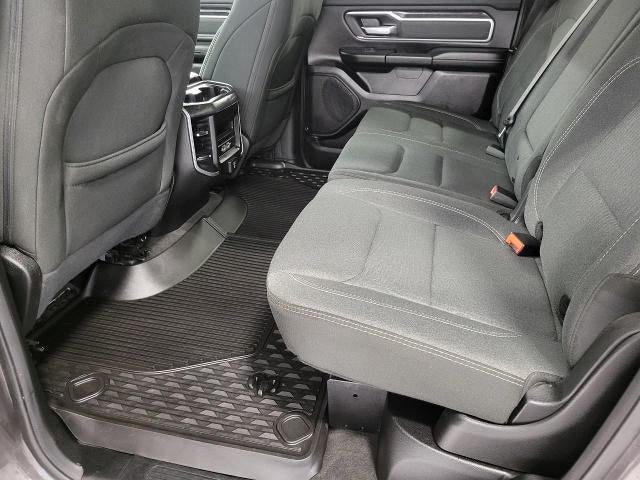 2020 RAM 1500 Lone Star 4x4 Crew Cab 6'4 Box