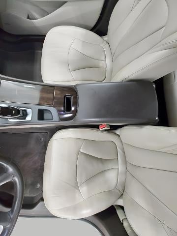 2017 Buick LaCrosse 4dr Sdn Essence FWD