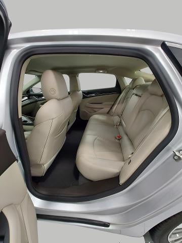 2017 Buick LaCrosse 4dr Sdn Essence FWD