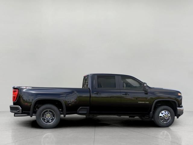 2026 Chevrolet Silverado 3500 HD 4WD Crew Cab 172 LT