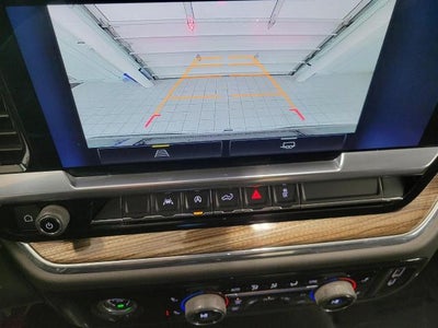 2023 Chevrolet Silverado 1500 4WD Crew Cab 147 LT w/2FL