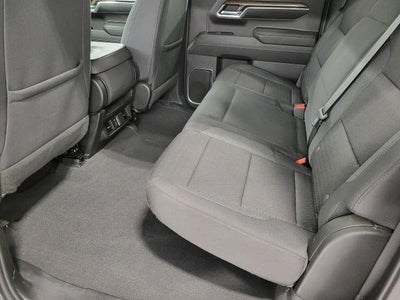 2023 Chevrolet Silverado 1500 4WD Crew Cab 147 LT w/2FL