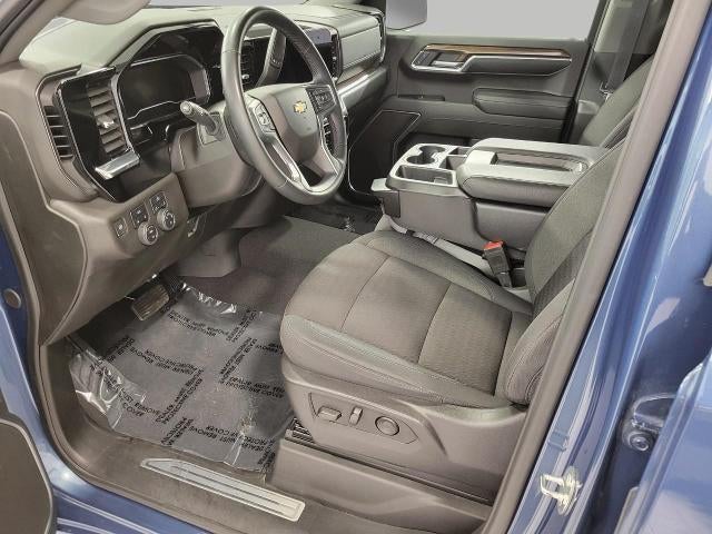 2024 Chevrolet Silverado 1500 4WD Crew Cab 147 LT w/2FL