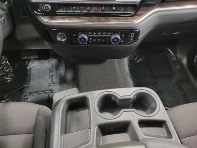 2024 Chevrolet Silverado 1500 4WD Crew Cab 147 LT w/2FL