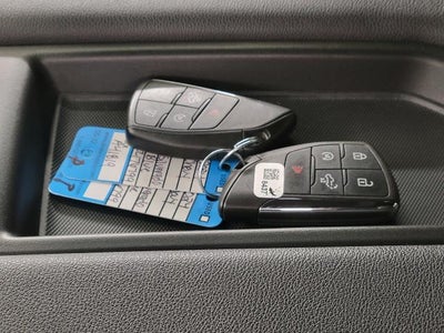 2024 Chevrolet Silverado 1500 4WD Crew Cab 147 LT w/2FL