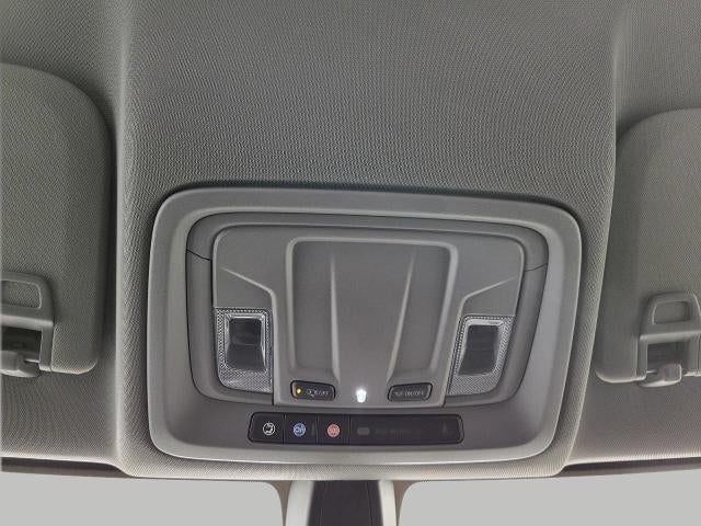 2021 Chevrolet Silverado 1500 4WD Crew Cab 147 Custom