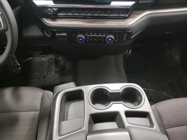 2022 Chevrolet Silverado 1500 4WD Crew Cab 147 RST