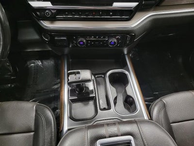 2022 Chevrolet Silverado 1500 4WD Crew Cab 147 High Country