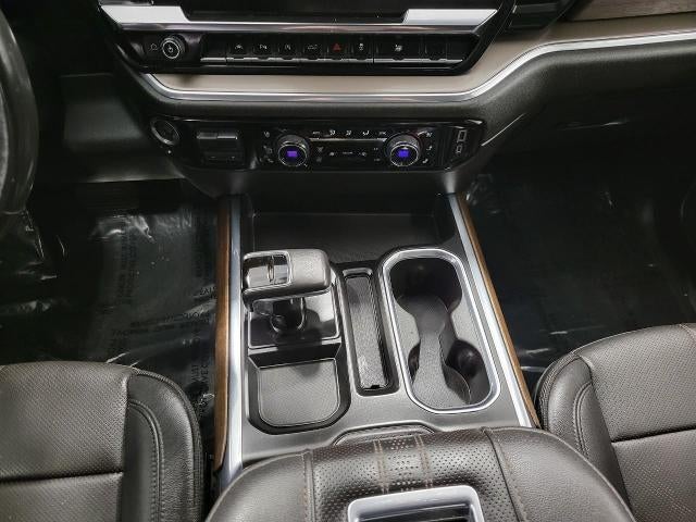 2022 Chevrolet Silverado 1500 4WD Crew Cab 147 High Country