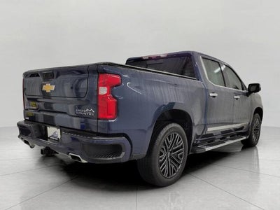 2022 Chevrolet Silverado 1500 4WD Crew Cab 147 High Country