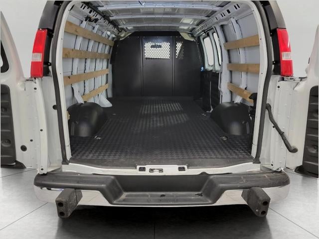 2024 Chevrolet Express Cargo 2500 RWD 2500 135