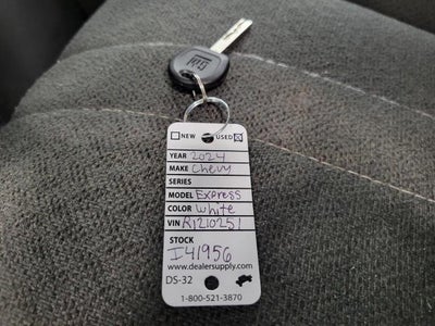 2024 Chevrolet Express Cargo 2500 RWD 2500 135