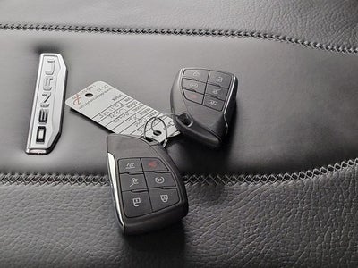 2025 GMC Yukon XL 4WD 4dr Denali