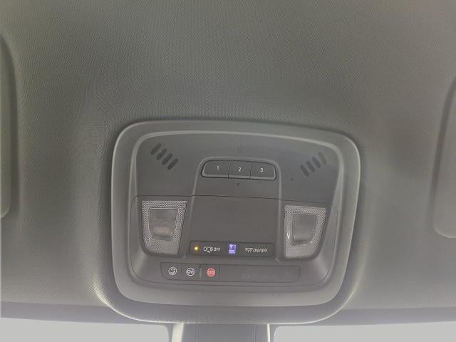 2023 Chevrolet Traverse AWD 4dr LT Cloth w/1LT