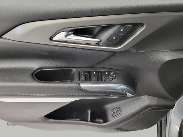 2025 Chevrolet Traverse AWD 4dr LT w/2LT