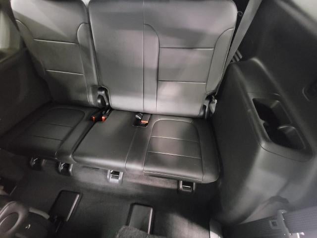 2023 Chevrolet Traverse AWD 4dr LT Leather