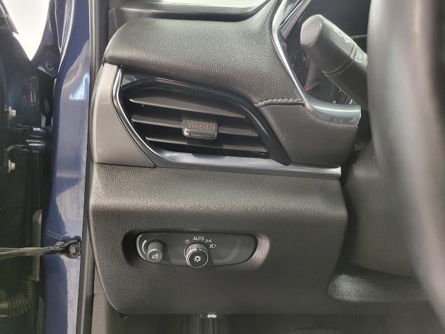 2023 Chevrolet Traverse AWD 4dr LT Leather