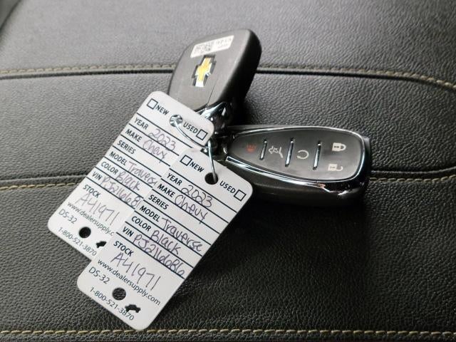 2023 Chevrolet Traverse AWD 4dr LT Leather