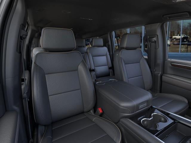 2025 Chevrolet Suburban 4WD 4dr Premier