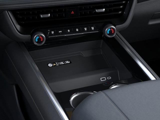 2025 Chevrolet Suburban 4WD 4dr Premier