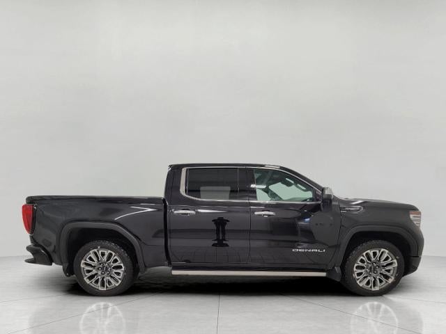 2023 GMC Sierra 1500 4WD Crew Cab 147 Denali Ultimate