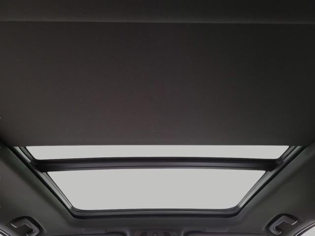 2023 Cadillac Escalade ESV 4WD 4dr Premium Luxury