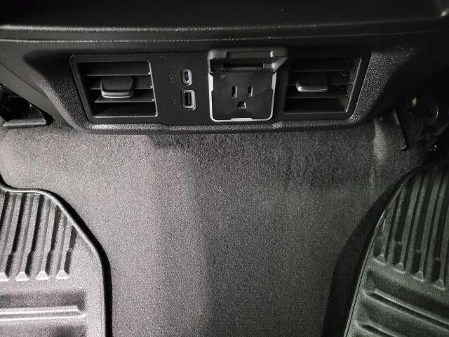 2024 Chevrolet Silverado 1500 4WD Crew Cab 147 LT w/2FL