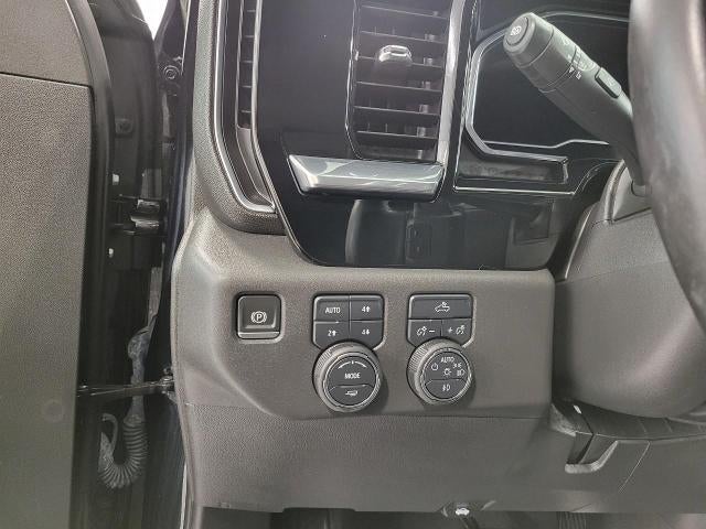 2022 Chevrolet Silverado 1500 4WD Crew Cab 147 LT Trail Boss