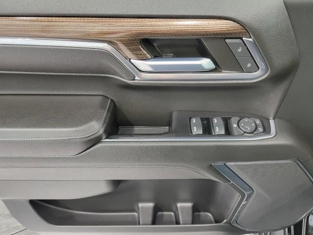 2022 Chevrolet Silverado 1500 4WD Crew Cab 147 LT Trail Boss