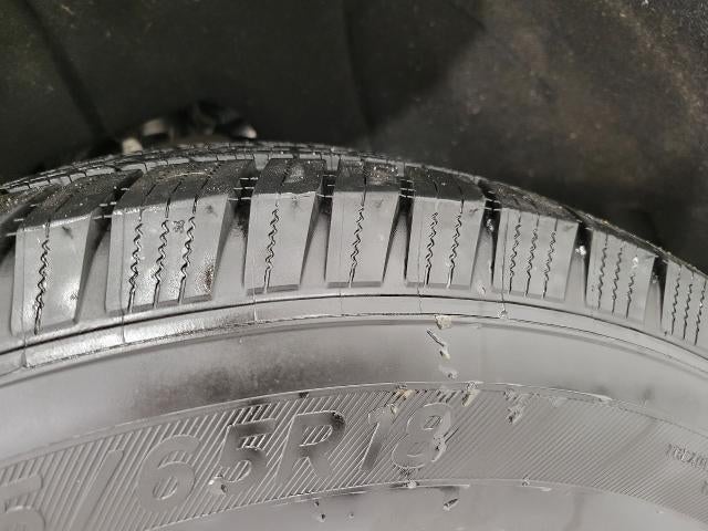 2017 Chevrolet Silverado 1500 4WD Crew Cab 143.5 LT w/1LT