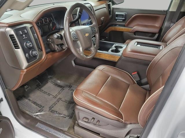 2018 Chevrolet Silverado 1500 4WD Crew Cab 143.5 High Country