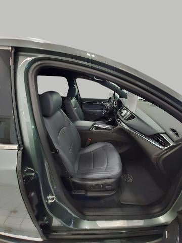 2023 Buick Enclave AWD 4dr Premium