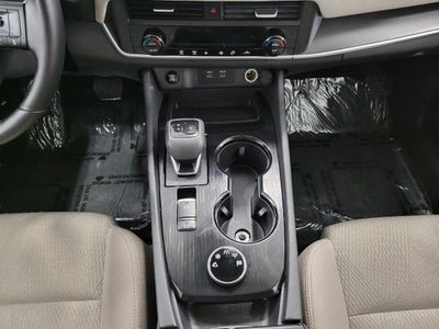 2025 Nissan Rogue AWD SV