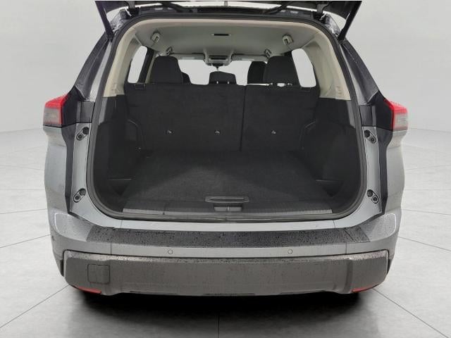 2025 Nissan Rogue AWD SV