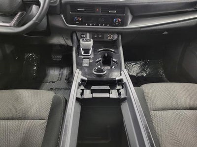 2025 Nissan Rogue AWD SV