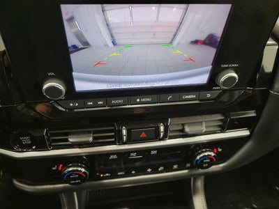 2025 Nissan Pathfinder SV 4WD