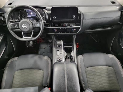 2025 Nissan Pathfinder SV 4WD