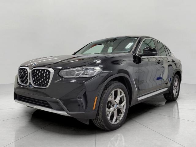 2025 BMW X4 xDrive30i