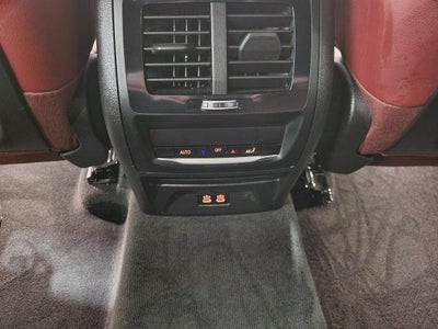 2025 BMW X4 xDrive30i