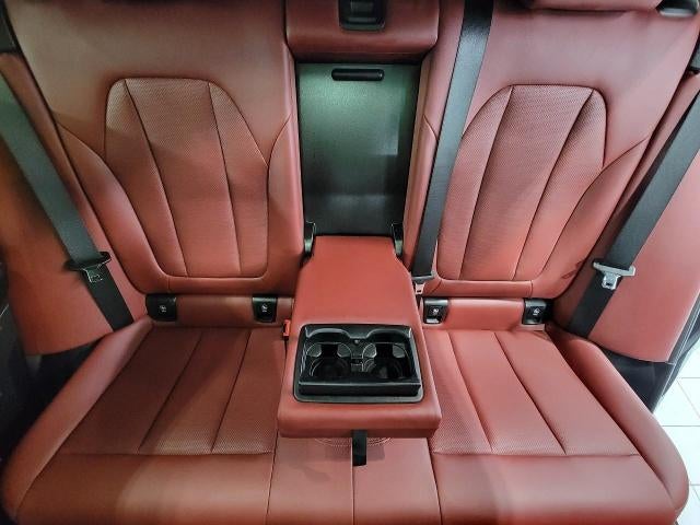 2025 BMW X4 xDrive30i