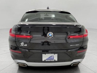 2025 BMW X4 xDrive30i