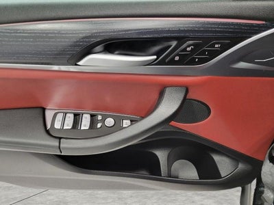 2025 BMW X4 xDrive30i