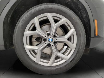 2025 BMW X4 xDrive30i