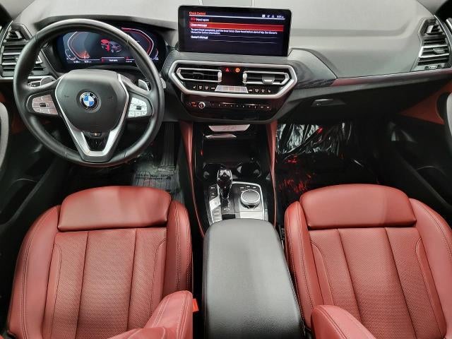 2025 BMW X4 xDrive30i