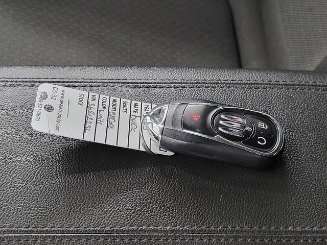 2025 Buick Encore GX AWD 4dr Preferred