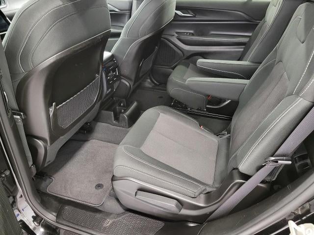 2024 Jeep Grand Cherokee L Laredo X 4x4