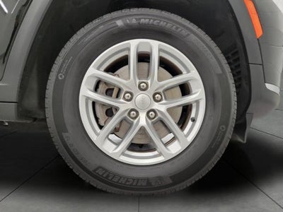 2024 Jeep Grand Cherokee L Laredo X 4x4