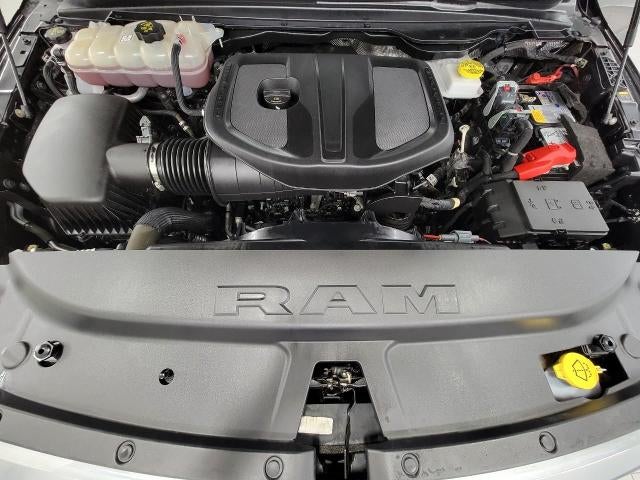 2025 RAM 1500 Big Horn Crew Cab 4x4 5'7" Box